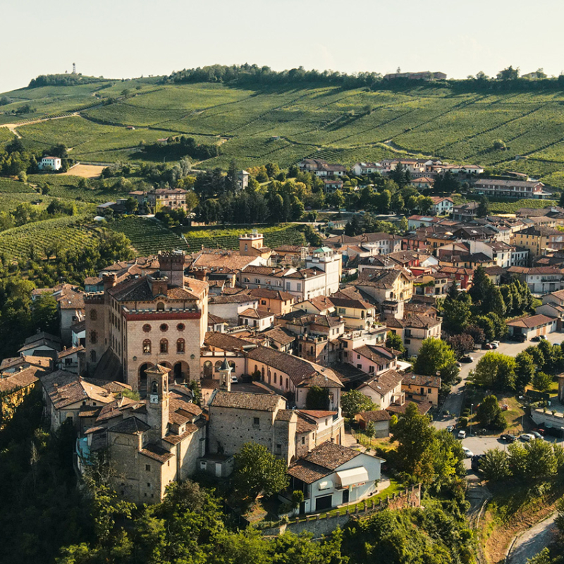 piemont Barolo header november 2022