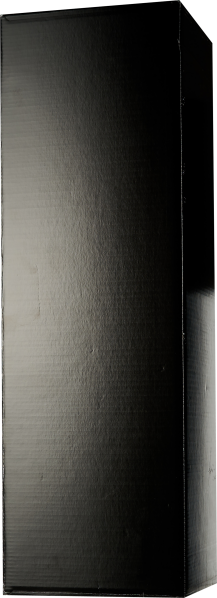 Schwarzer Karton ohne sichtbaren Aufdruck oder Dekoration.