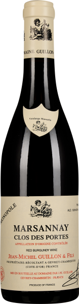 Eine Weinflasche mit cremefarbenem Etikett und schwarzem Hals, verziert mit feinen Illustrationen und goldenen Details. Der helle Verschluss trägt ebenfalls ein stilisiertes Wappen.