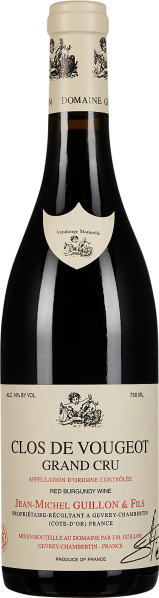 Dunkle Weinflasche mit cremefarbenem Etikett, auf dem rote und schwarze Schrift sowie ein kleines Wappen abgebildet sind. Der Flaschenhals trägt einen ähnlichen cremefarbenen Aufdruck mit grafischem Muster.