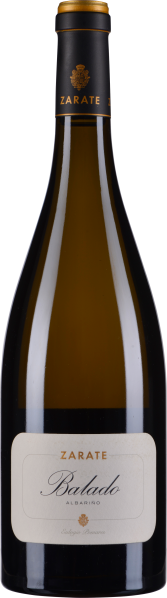 Eine elegante Weinflasche mit dunklem, gelblich-braunen Glas, schlankem Hals und schwarzem Verschluss mit goldenen Akzenten. Das Etikett ist schlicht in Weiß mit stilvoller Schrift gestaltet.