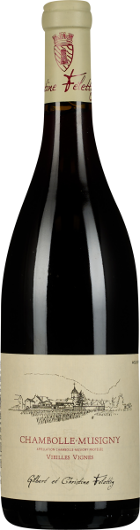 Dunkle Weinflasche mit cremefarbenem Etikett und Korken, elegante Zeichnung einer Landschaft und roter Schriftzug auf dem Etikett.