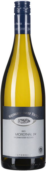 Gelbe Weinflasche mit blau-silbernem Etikett und Drehverschluss.