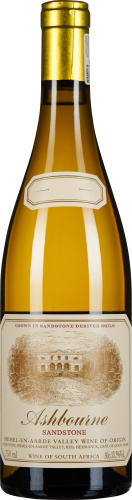 Eine Weinflasche mit goldenem Schraubverschluss und einem klaren Glasflaschenkörper. Das Etikett ist cremefarben mit einer Zeichnung eines historischen Gebäudes in braunen Tönen. Elegante Schriftzüge ergänzen das Design.