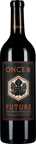 Eine elegante Weinflasche mit einem schwarzen Etikett, das ein stilisiertes Blatt zeigt. Der Flaschenhals ist schwarz mit einem glänzenden Finish.