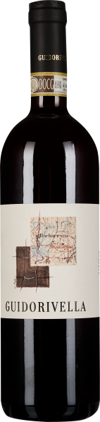 Dunkle Weinflasche mit elegantem, minimalistischem Etikett, das eine künstlerische Collage aus Landkarten und Texturen zeigt. Der Flaschenhals ist mit einer schwarzen Kapsel verschlossen.