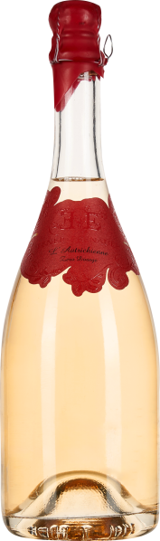 Die Flasche zeigt einen klaren, blassroséfarbenen Wein mit einem dekorativ roten Wachssiegel, das über dem Korken und am Flaschenhals verziert ist.