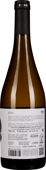 Braune Weinflasche mit schwarzem Hals, weißem Etikett und detaillierten Informationen.