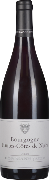 Dunkle Weinflasche mit schlichtem cremefarbenem Etikett, schwarzer Kapsel.