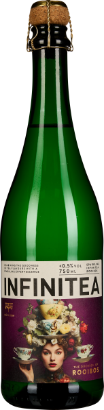 Grüne Glasflasche mit Korkverschluss, kunstvolles Etikett mit einer Frau, die einen extravaganten Kopfschmuck aus Blüten und Blättern trägt.