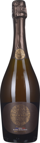 Braune Flasche mit elegantem Etikett und glänzendem Halsverschluß.