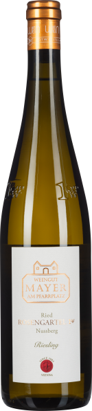 Grüne Weinflasche mit weißem Etikett und goldener Kapsel.