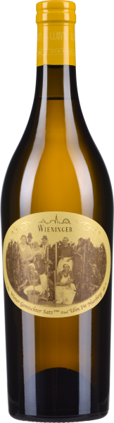 Braune Weinflasche mit gelbem Etikett und Schraubverschluss, zeigt ein historisches Foto.