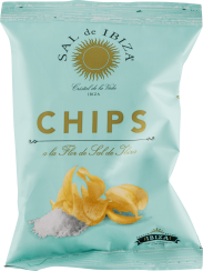 Tüte mit hellblauem Hintergrund und stilisiertem Sonnensymbol. Darunter gelbe Kartoffelchips und grobes Meersalz abgebildet.