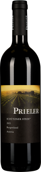 Dunkle Weinflasche mit schwarzem Etikett und Goldtönen, das ein Landschaftsfoto mit Weinreben zeigt. Elegantes Design, schlanker Flaschenhals mit dezentem Schriftzug am Verschluss.