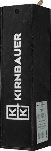 Schwarze Holzkiste mit weißem Logo und schlanker, eleganter Form.