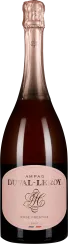Flasche Rosé-Champagner mit zartrosa Etikett und goldenem Flaschenverschluss, das Glas der Flasche schimmert in einem tiefen Roséton.