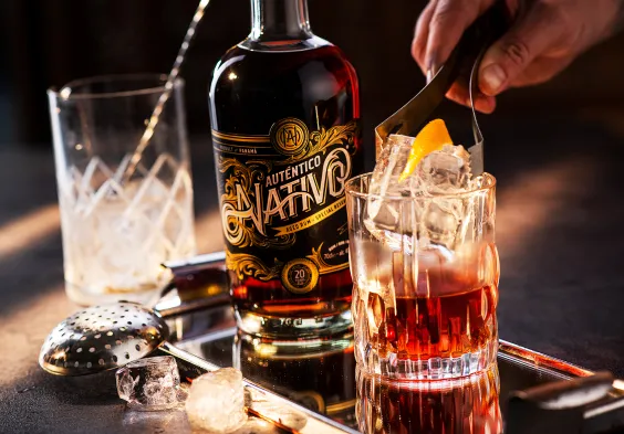 Autentico Nativo Old fashioned rum4 m