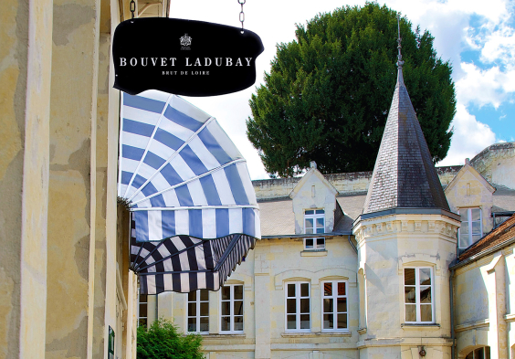 Bouvet Ladubay Eingang