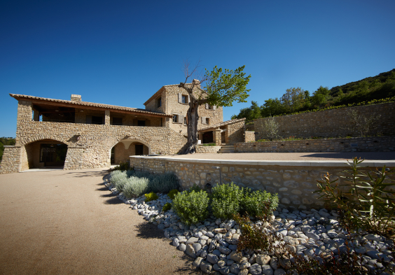 Perrin Vinsobres picture 002 © Serge Chapuis