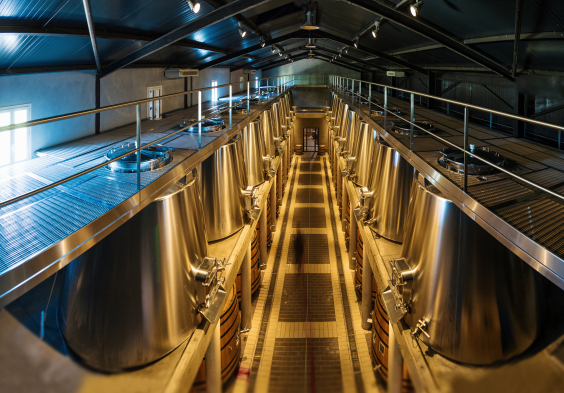 Perrin picture Cuverie Grand Prebois 2 ©Philippe Martineau