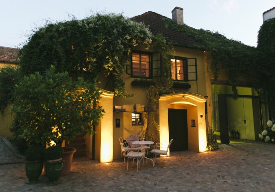 ebner ebenauer hof bei nacht maximiliansalzer