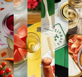 Collage aus Speisen, Getränken, Blumen und Dekor in lebhaften Farben.